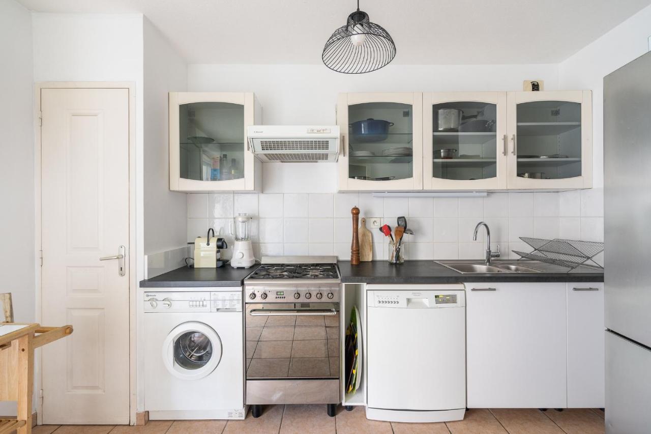 Nice Apartment With Parking Balcon Casa Lyon Villeurbanne Bagian luar foto