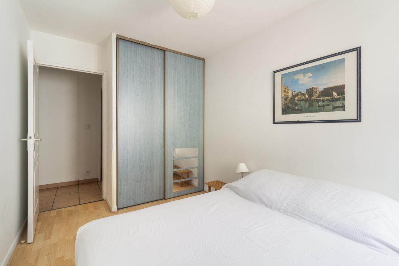 Nice Apartment With Parking Balcon Casa Lyon Villeurbanne Bagian luar foto
