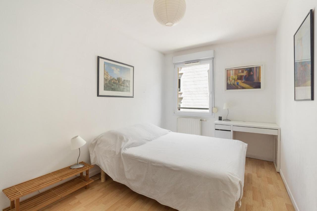 Nice Apartment With Parking Balcon Casa Lyon Villeurbanne Bagian luar foto
